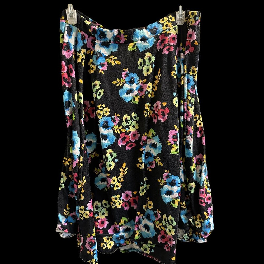 Star Vixen Black Floral Skater Skirt - Knee Length - Plus Size 2X